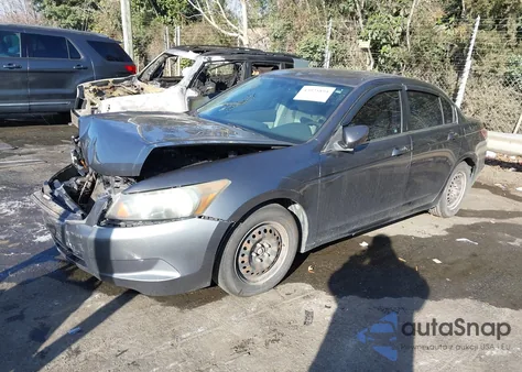 2009 Honda Accord 2.4 Lx z USA, uszkodzony, nr VIN 1HGCP26329A001326